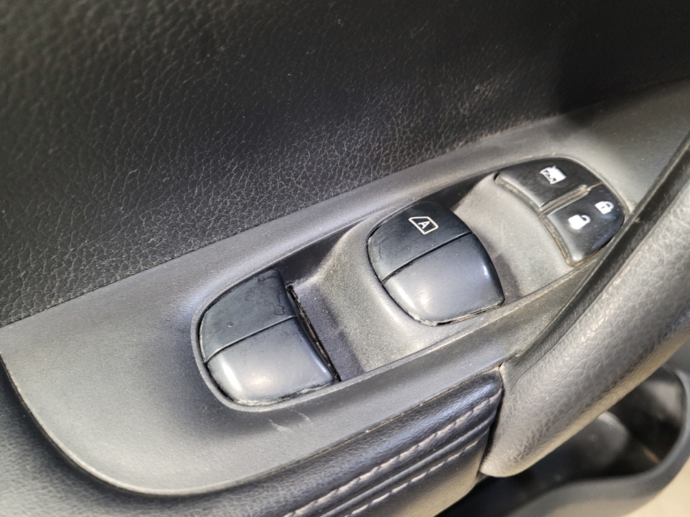 2019 Nissan Rogue Sport S - Photo 21