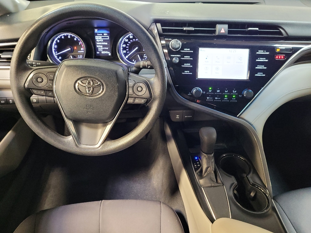 2018 Toyota Camry LE - Photo 17