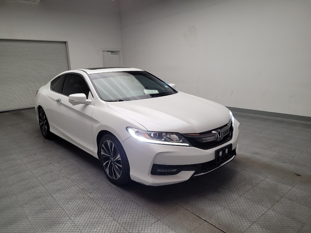 2017 Honda Accord EX-L - Photo 10