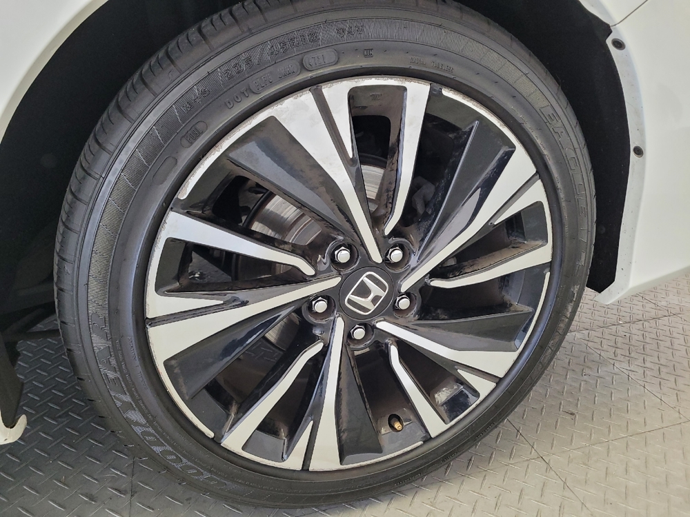 2017 Honda Accord EX-L - Photo 24