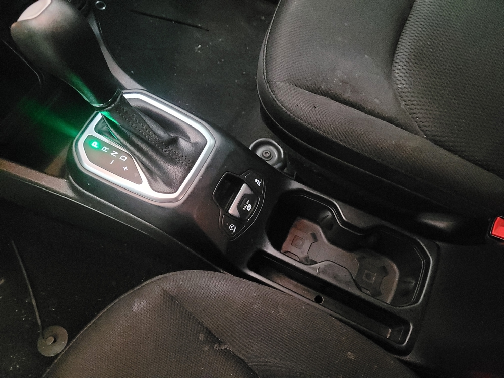 2020 Jeep Renegade Altitude - Photo 20