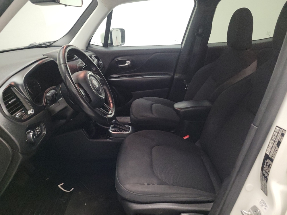 2020 Jeep Renegade Altitude - Photo 13