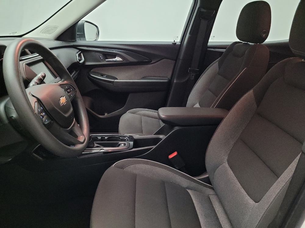 2023 Chevrolet TrailBlazer LS - Photo 13