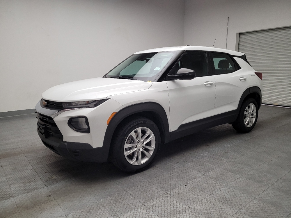 2023 Chevrolet TrailBlazer LS - Photo 2