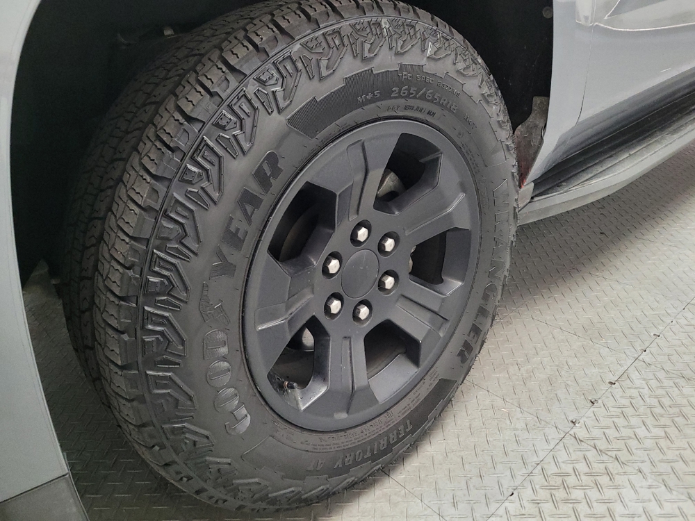 2018 Chevrolet Tahoe LS - Photo 24