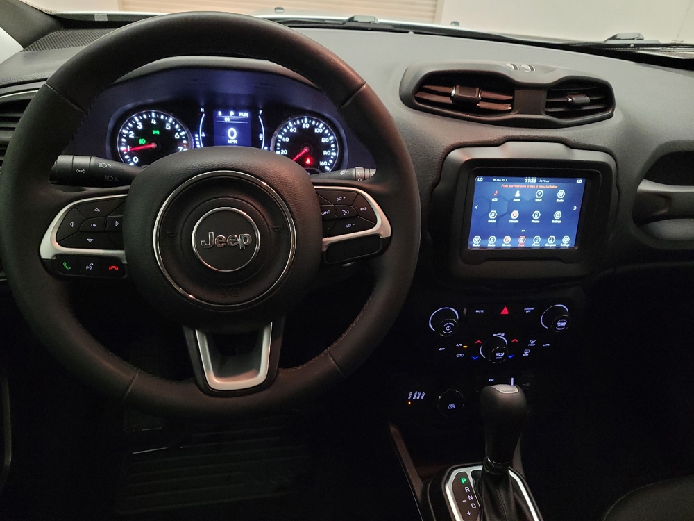 2020 Jeep Renegade Latitude - Photo 17