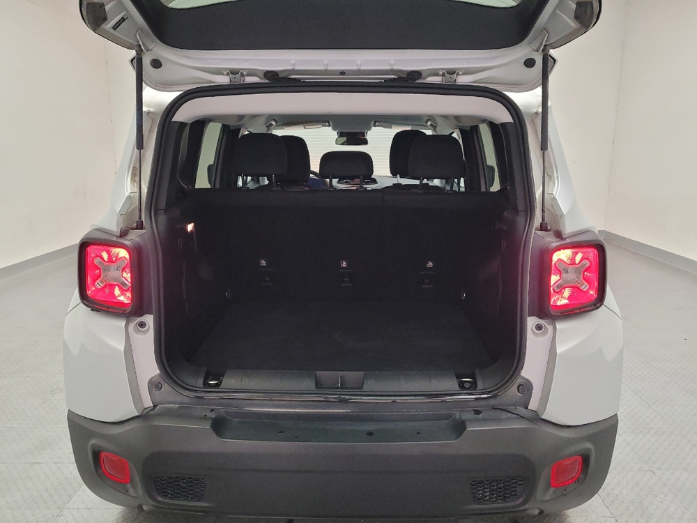 2020 Jeep Renegade Latitude - Photo 22