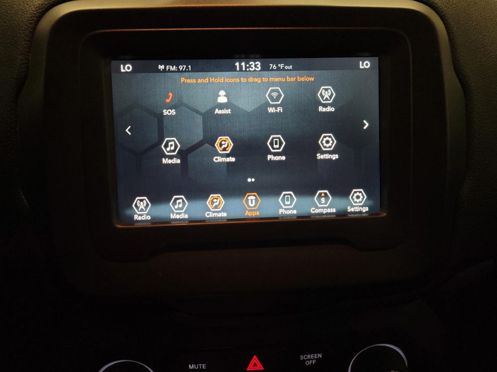 2020 Jeep Renegade Latitude - Photo 19