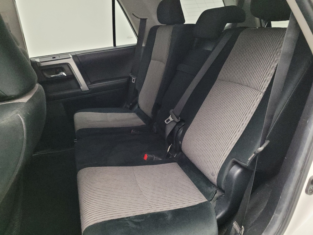 2018 Toyota 4Runner SR5 - Photo 14
