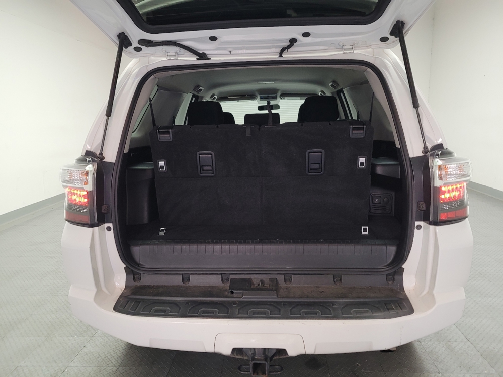 2018 Toyota 4Runner SR5 - Photo 22
