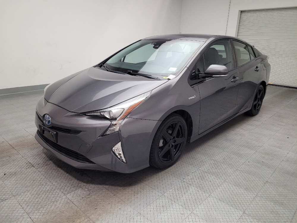 2016 Toyota Prius Four Touring