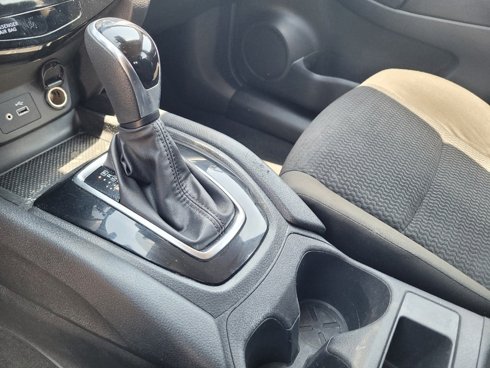 2021 Nissan Rogue Sport S - Photo 20