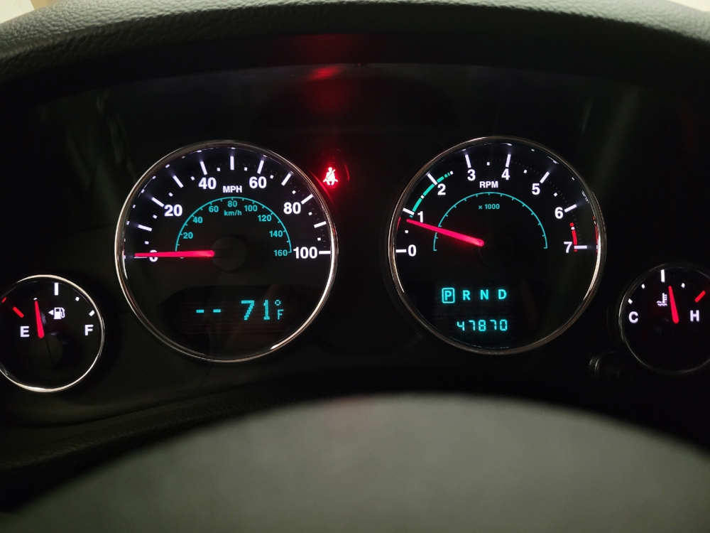 2014 Jeep Wrangler Unlimited Sahara - Photo 18