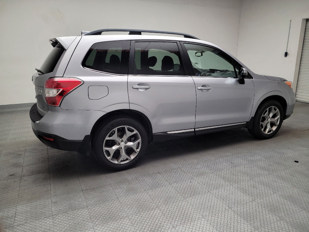 2016 Subaru Forester i Touring - Photo 8