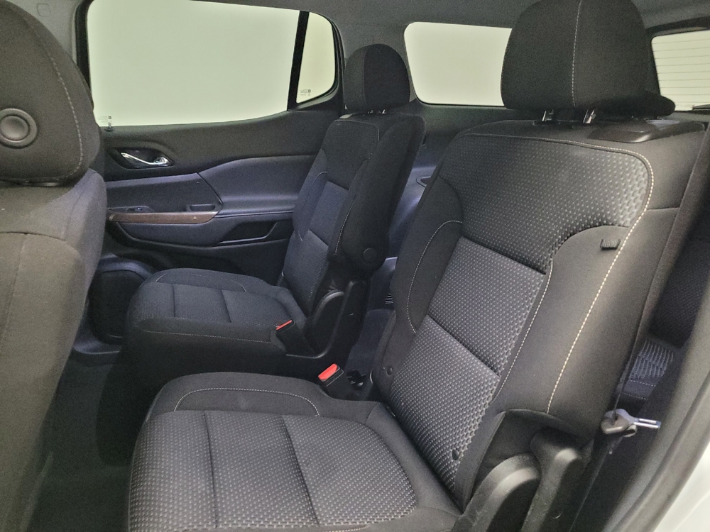 2022 GMC Acadia SLE - Photo 14