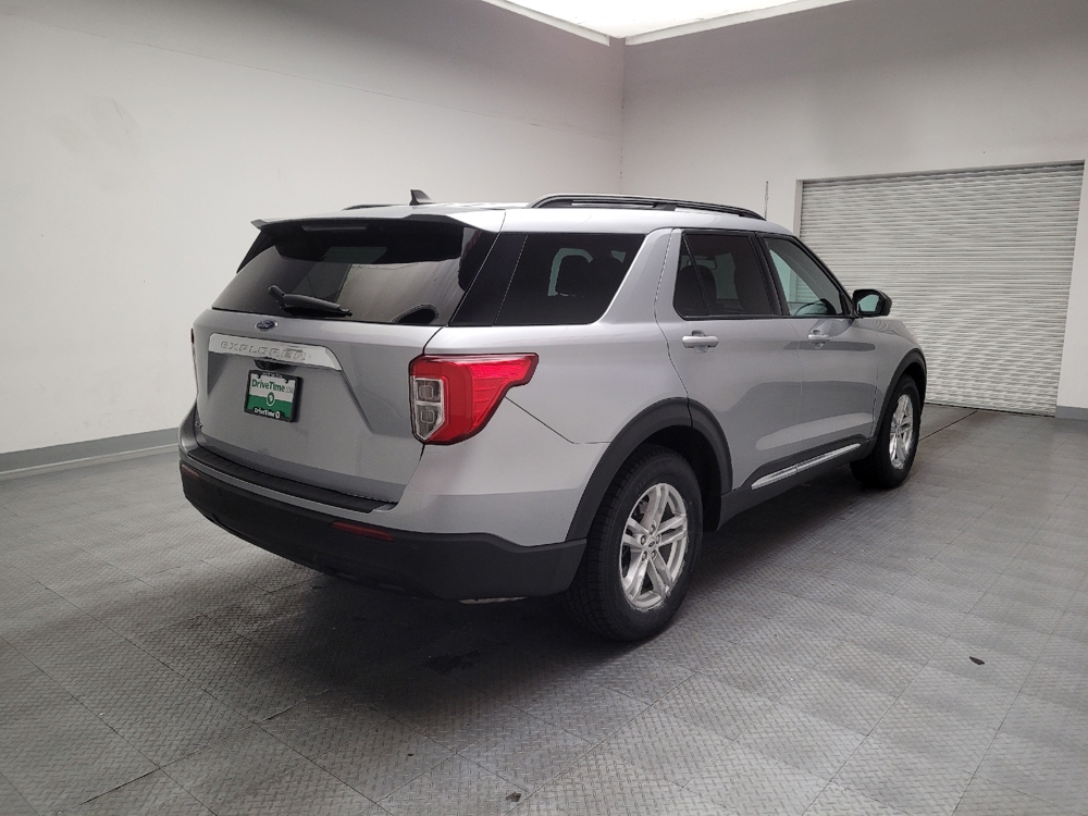 2022 Ford Explorer XLT - Photo 7