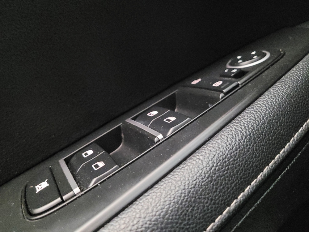2023 Kia Forte GT-Line - Photo 21