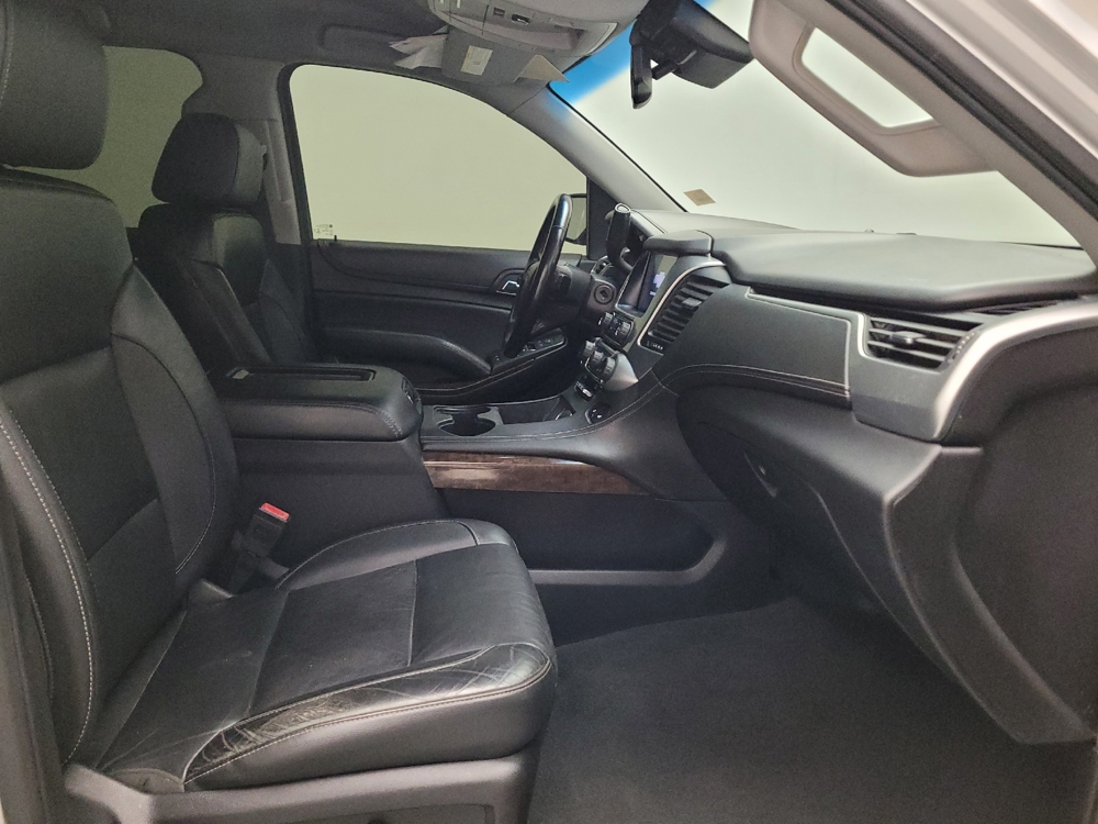 2019 Chevrolet Tahoe LT - Photo 16