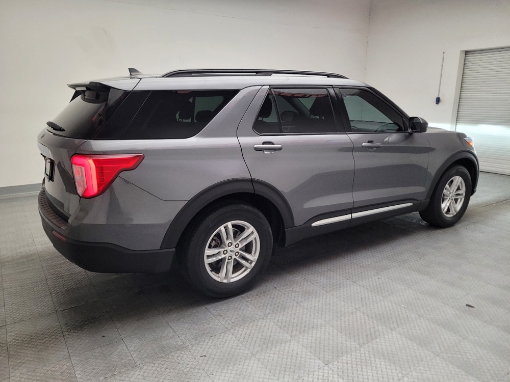 2022 Ford Explorer XLT - Photo 8