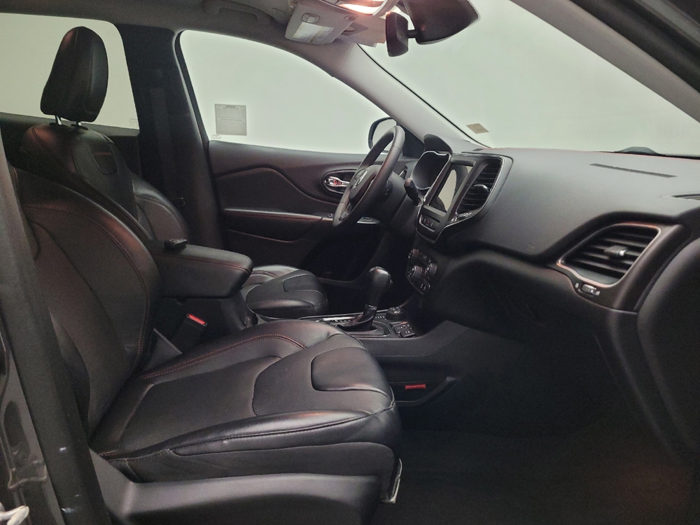2021 Jeep Cherokee Trailhawk - Photo 16