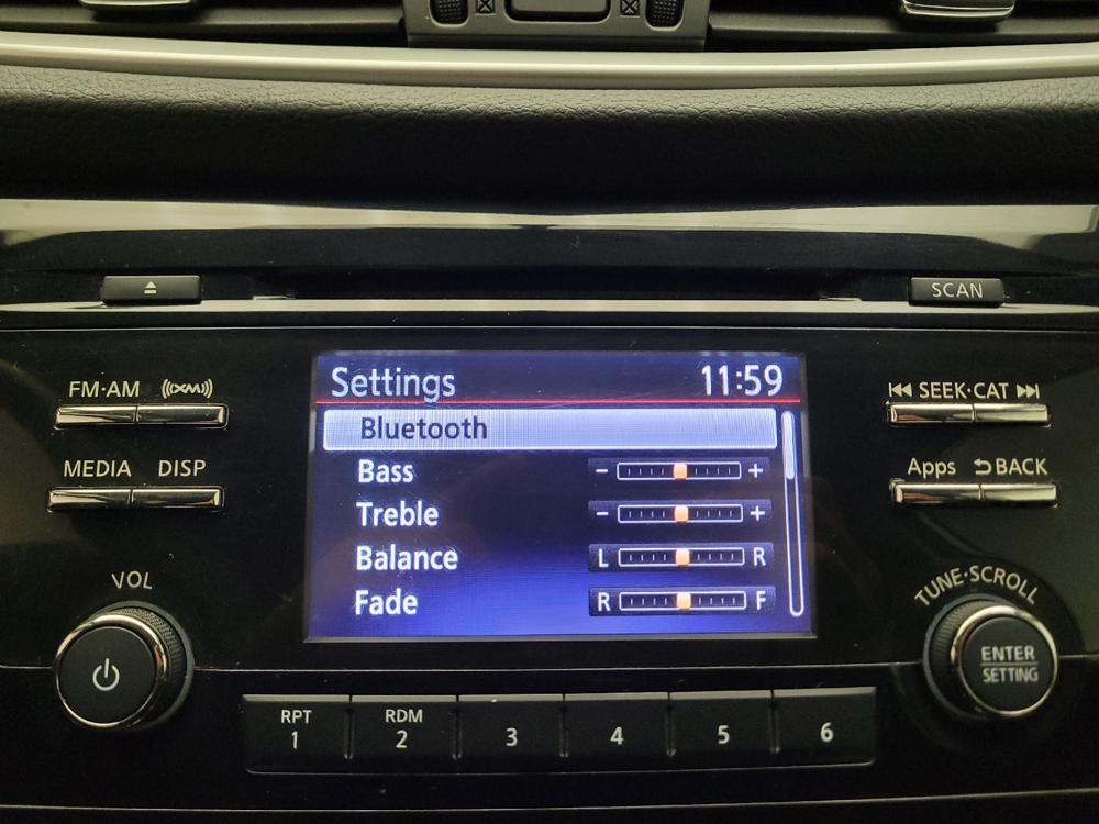 2016 Nissan Rogue S - Photo 19