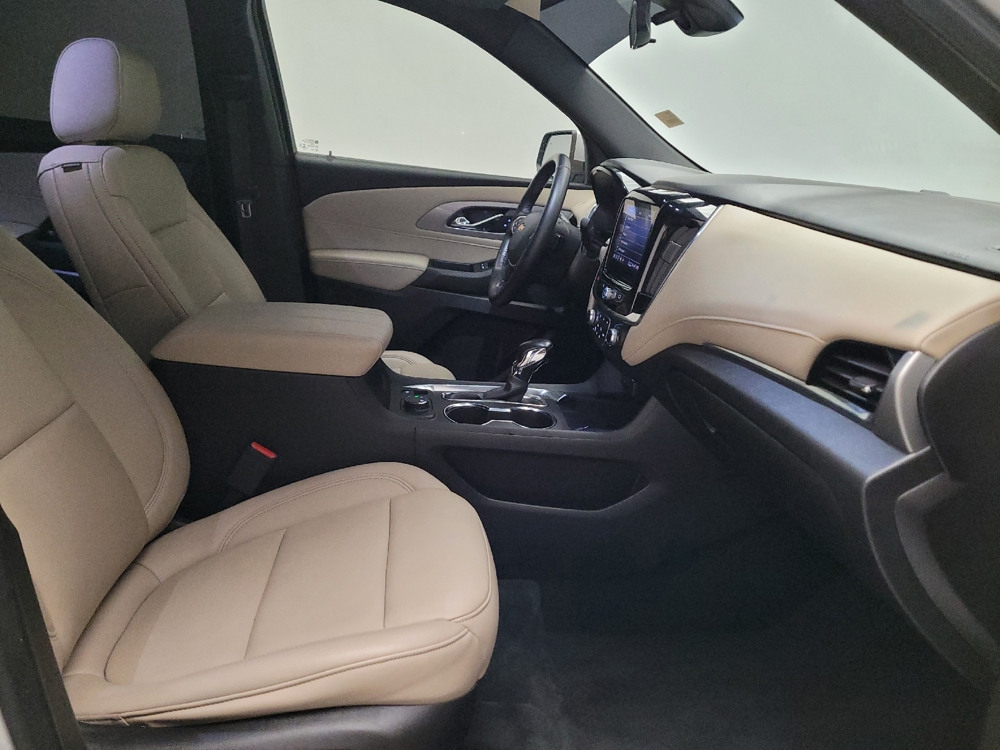 2022 Chevrolet Traverse 3LT - Photo 16