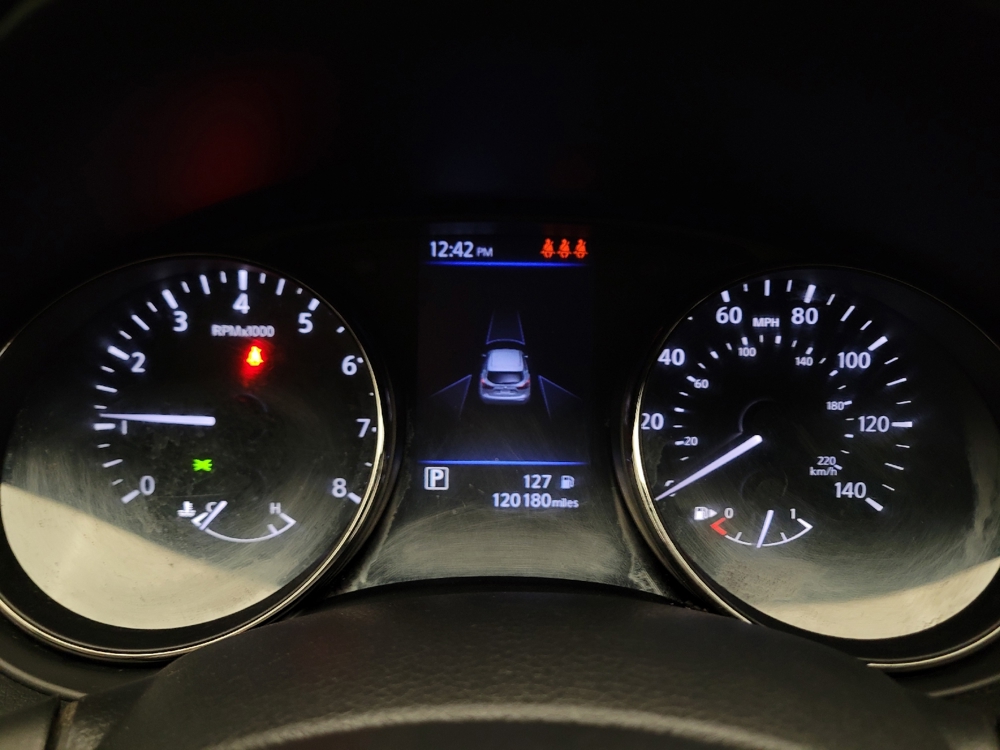 2022 Nissan Rogue Sport S - Photo 18