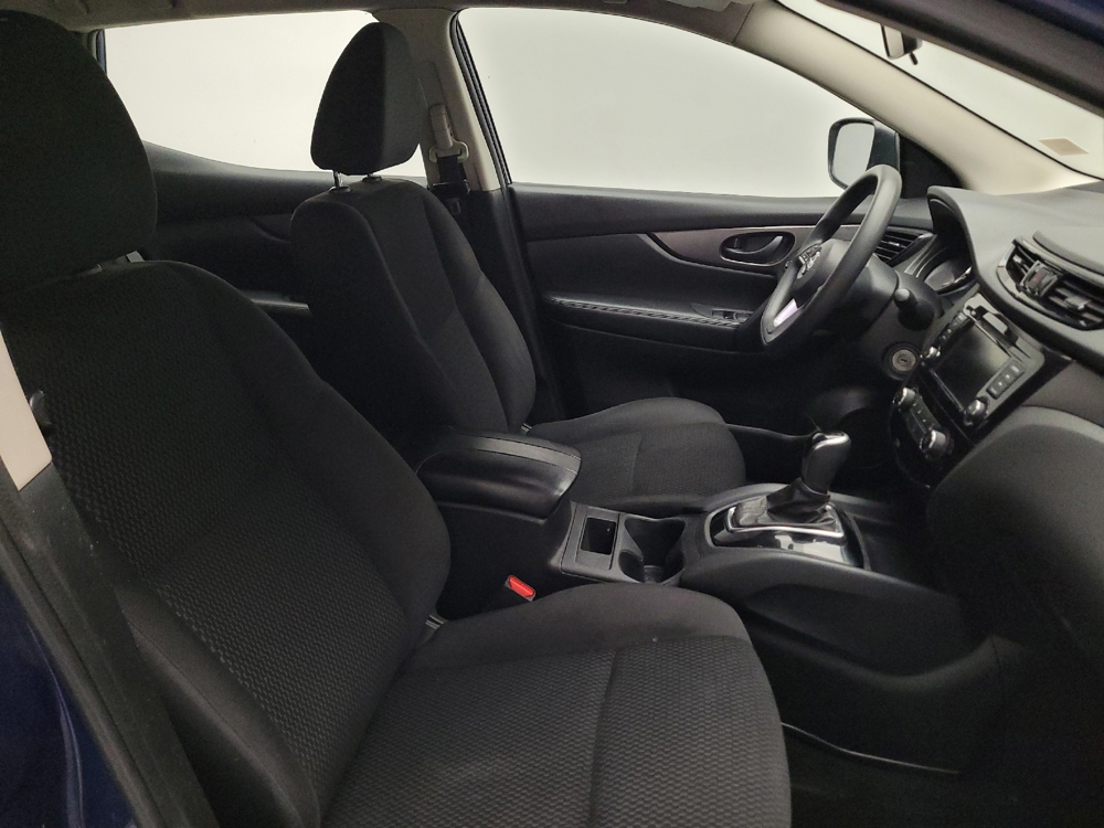 2022 Nissan Rogue Sport S - Photo 16