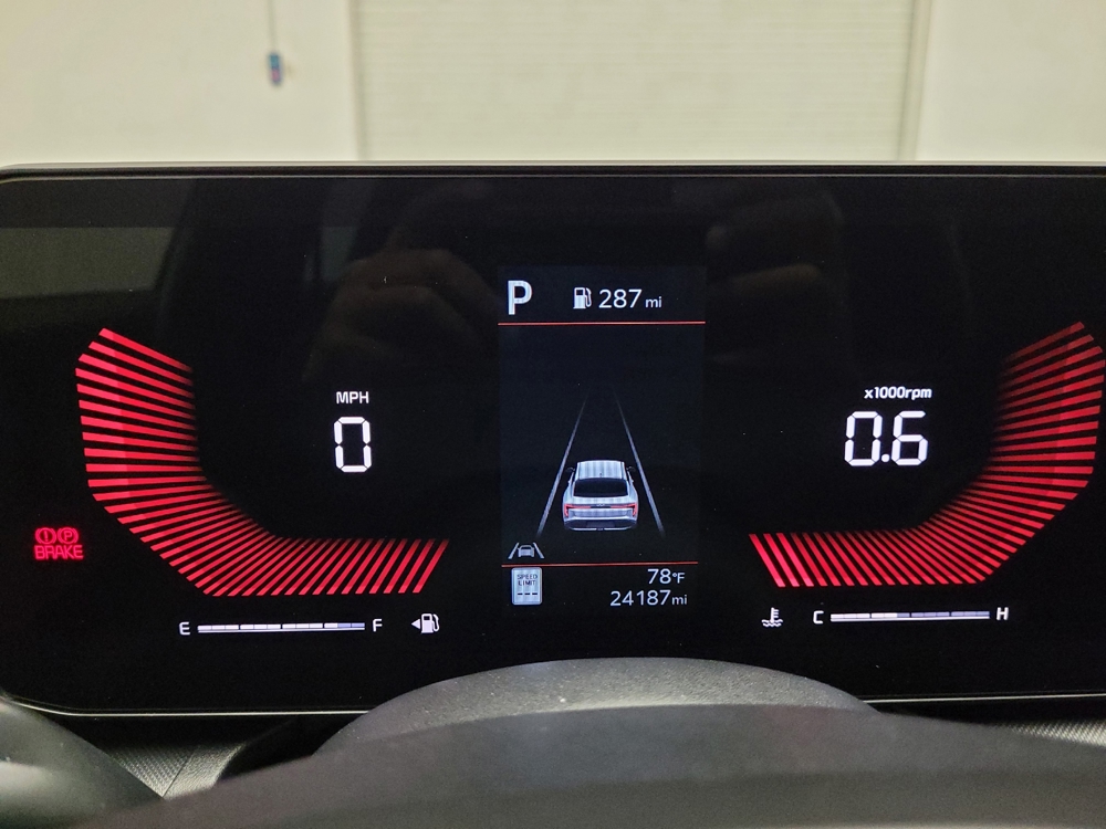 2025 Kia K4 LXS - Photo 18
