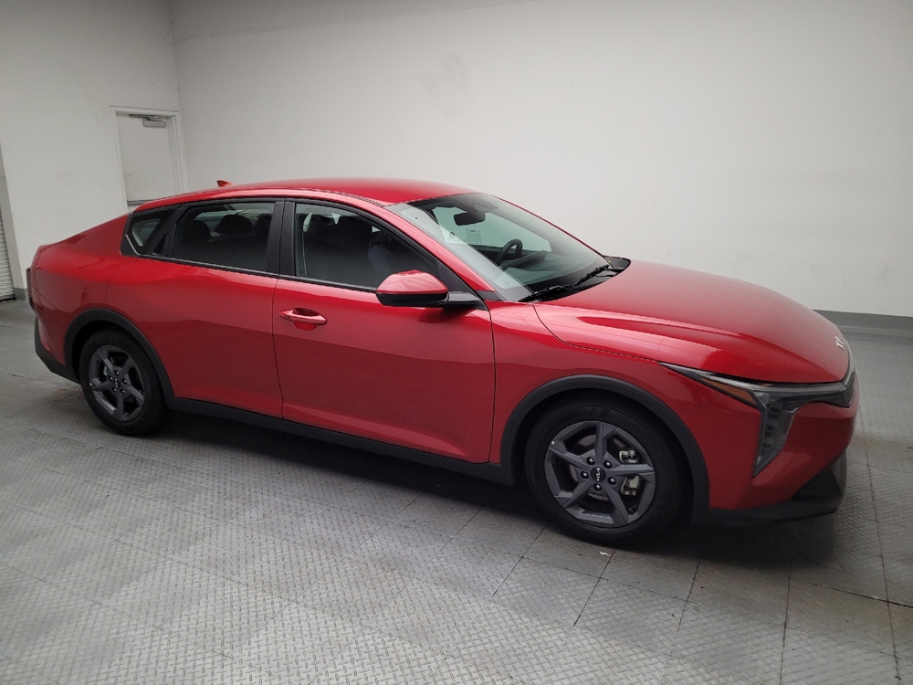 2025 Kia K4 LXS - Photo 9