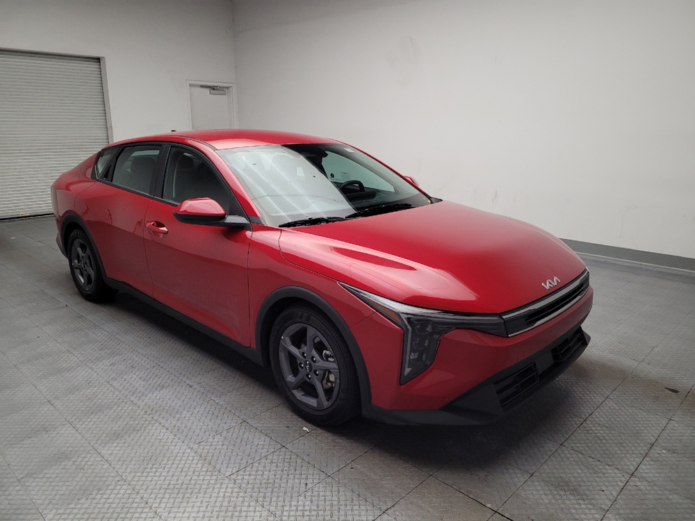 2025 Kia K4 LXS - Photo 10