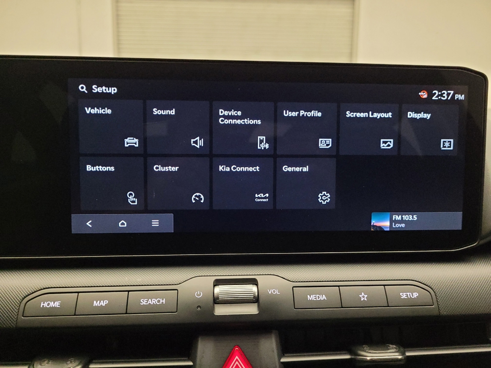 2025 Kia K4 LXS - Photo 19