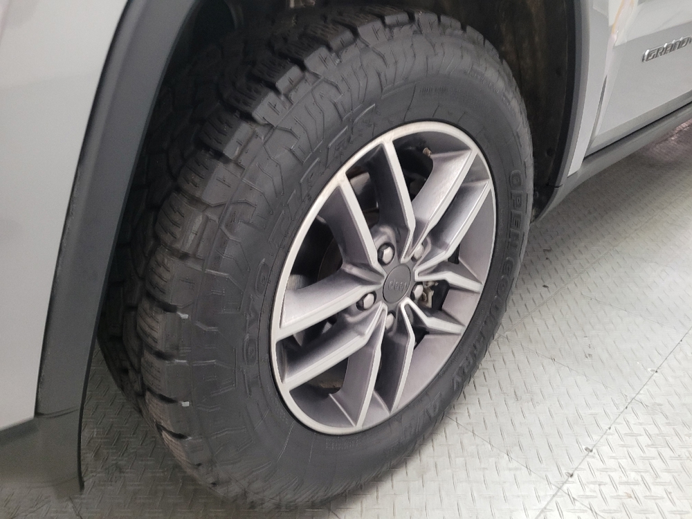 2020 Jeep Grand Cherokee Limited - Photo 24