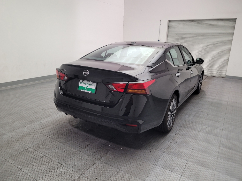 2025 Nissan Altima SV - Photo 7