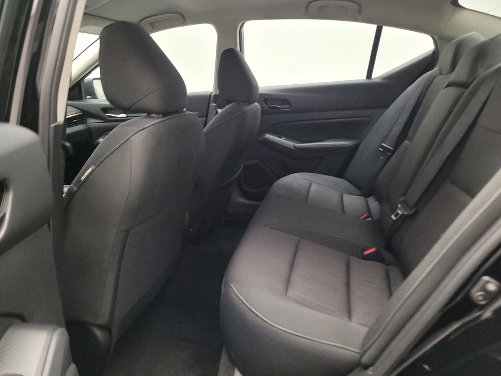 2025 Nissan Altima SV - Photo 14