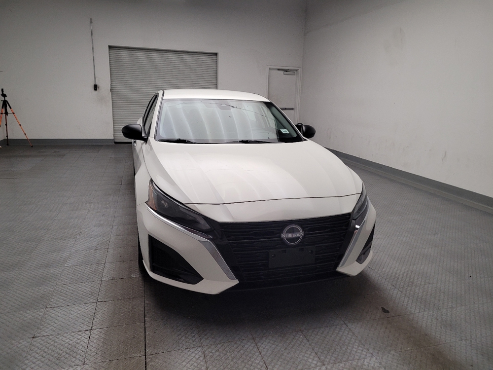 2025 Nissan Altima SV - Photo 11