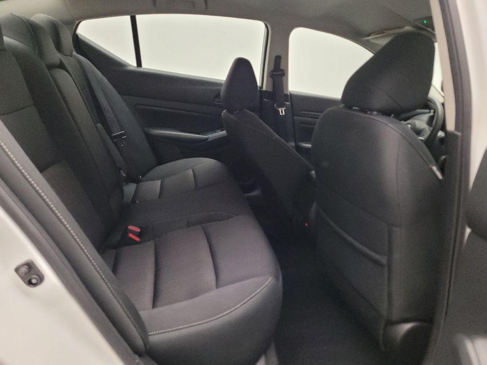 2025 Nissan Altima SV - Photo 15