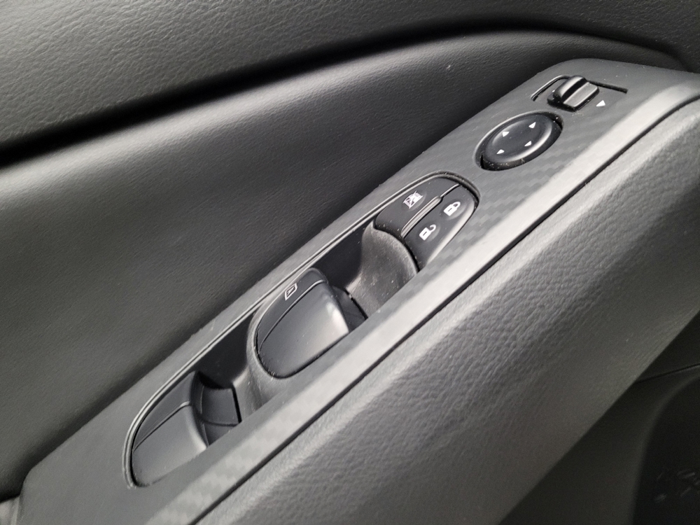 2025 Nissan Altima SV - Photo 21