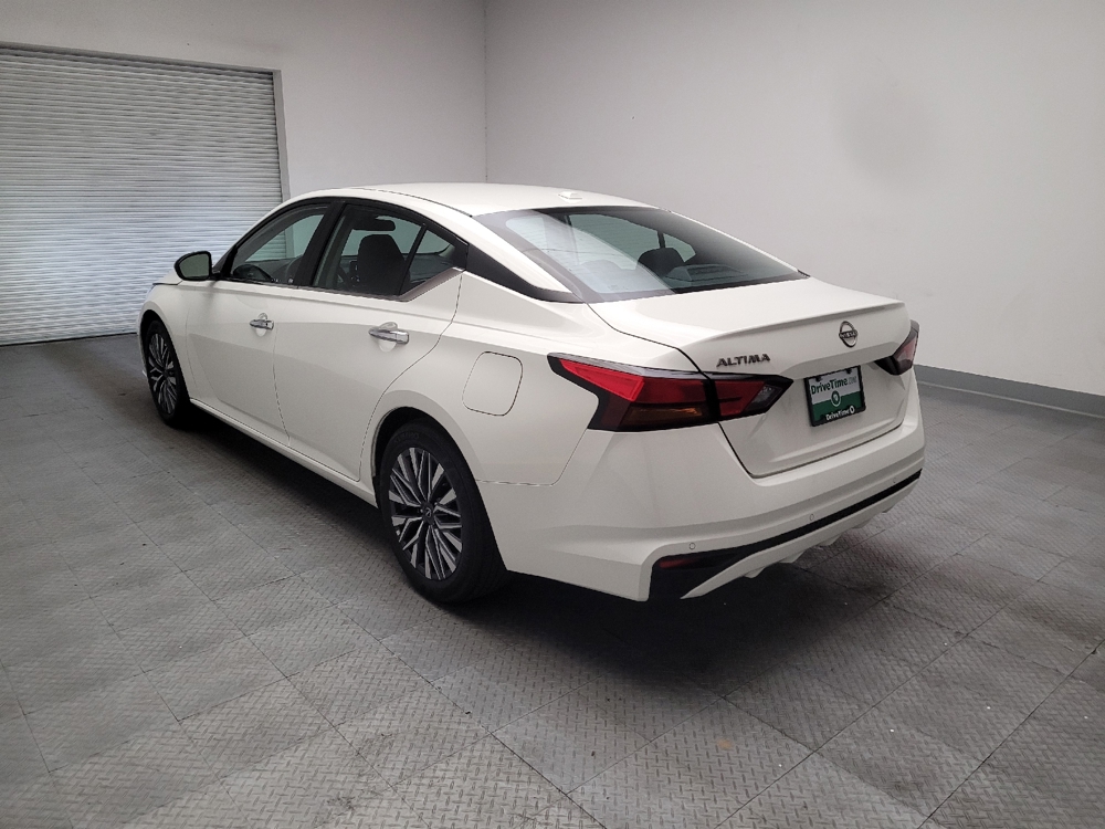 2025 Nissan Altima SV - Photo 4