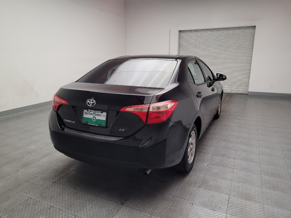 2018 Toyota Corolla LE - Photo 6