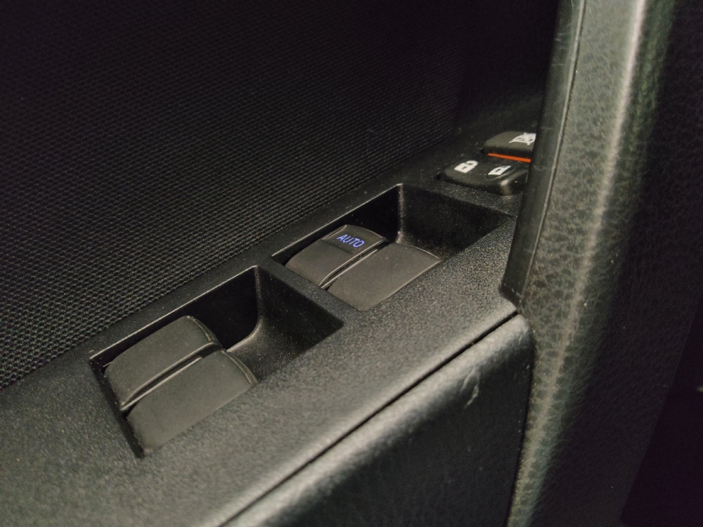 2018 Toyota Corolla LE - Photo 21