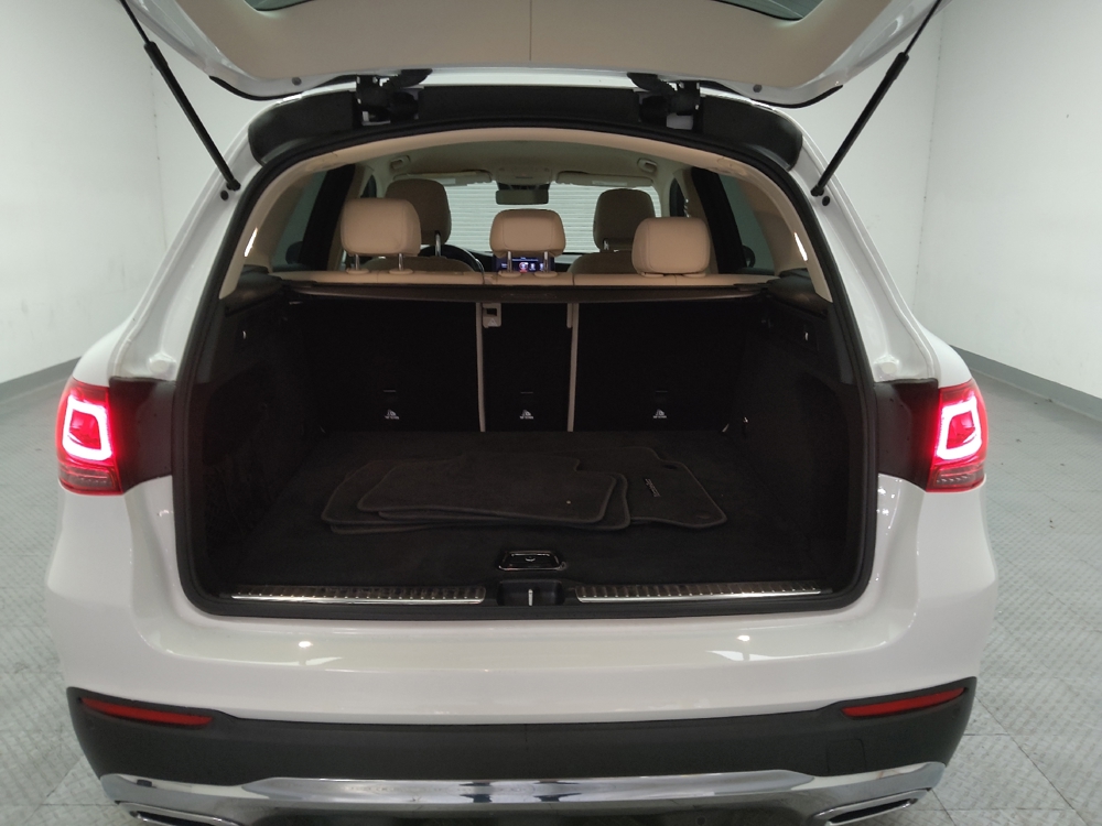2022 Mercedes-Benz GLC GLC300 - Photo 22
