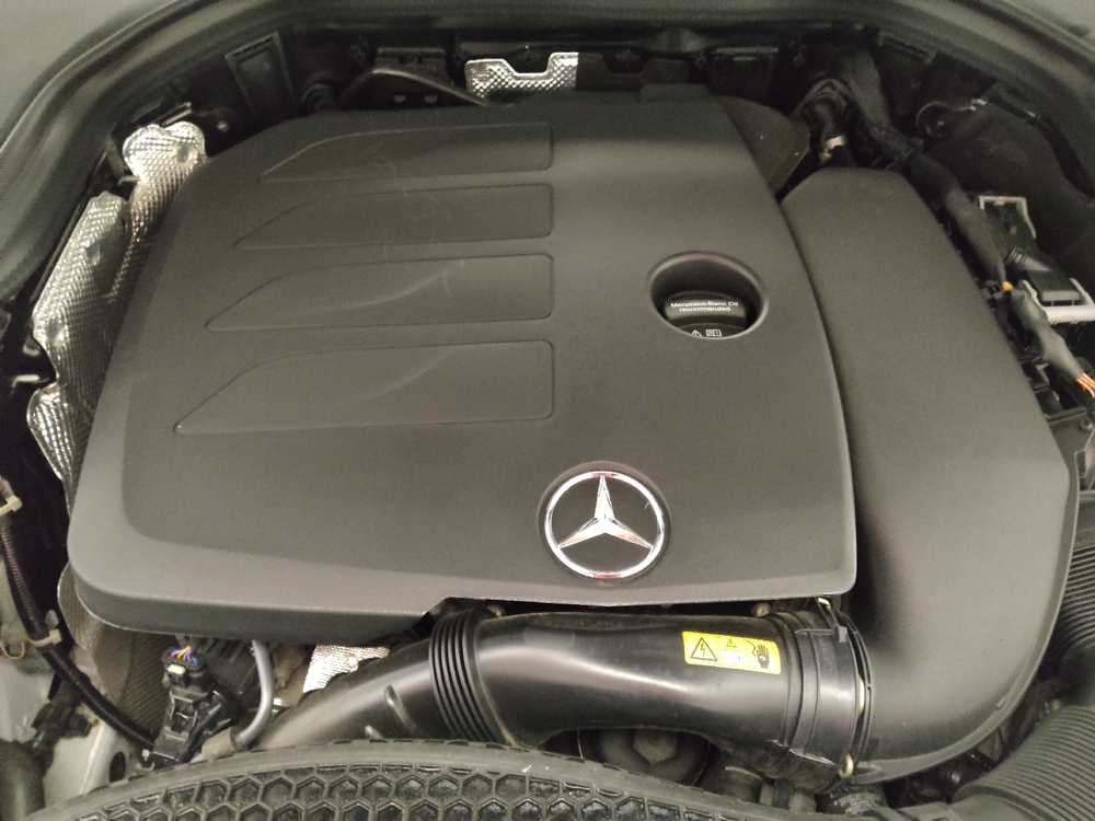 2022 Mercedes-Benz GLC GLC300 - Photo 23