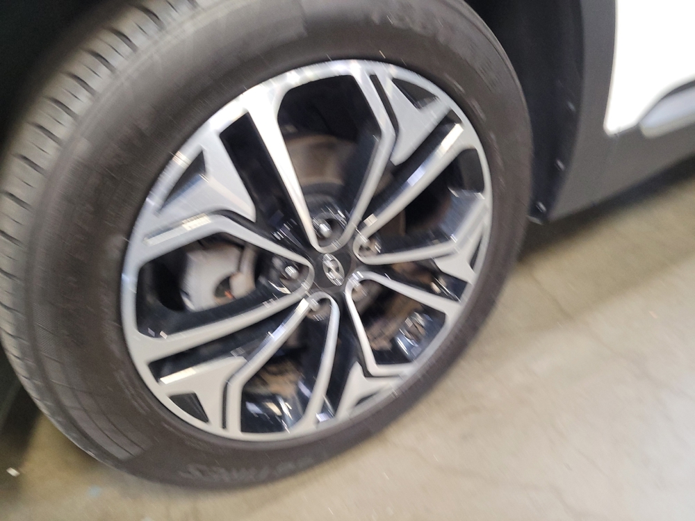 2020 Hyundai Santa Fe SEL - Photo 24