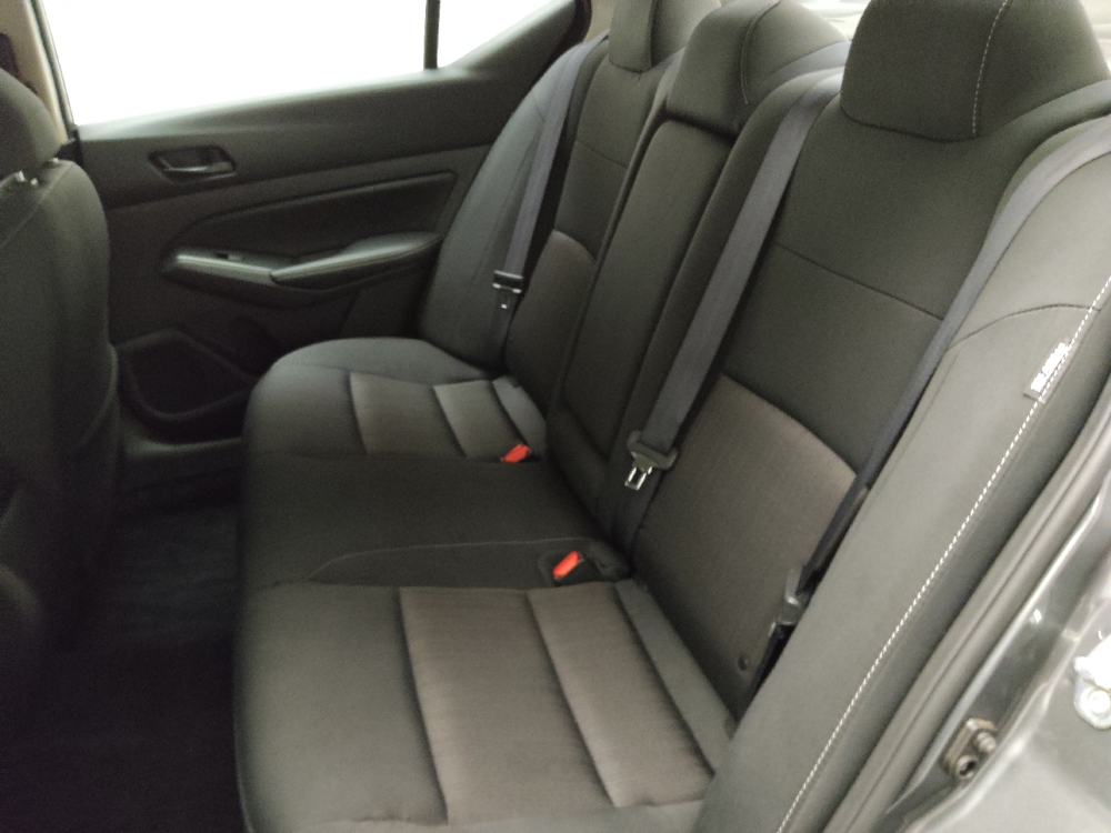 2025 Nissan Altima SV - Photo 14