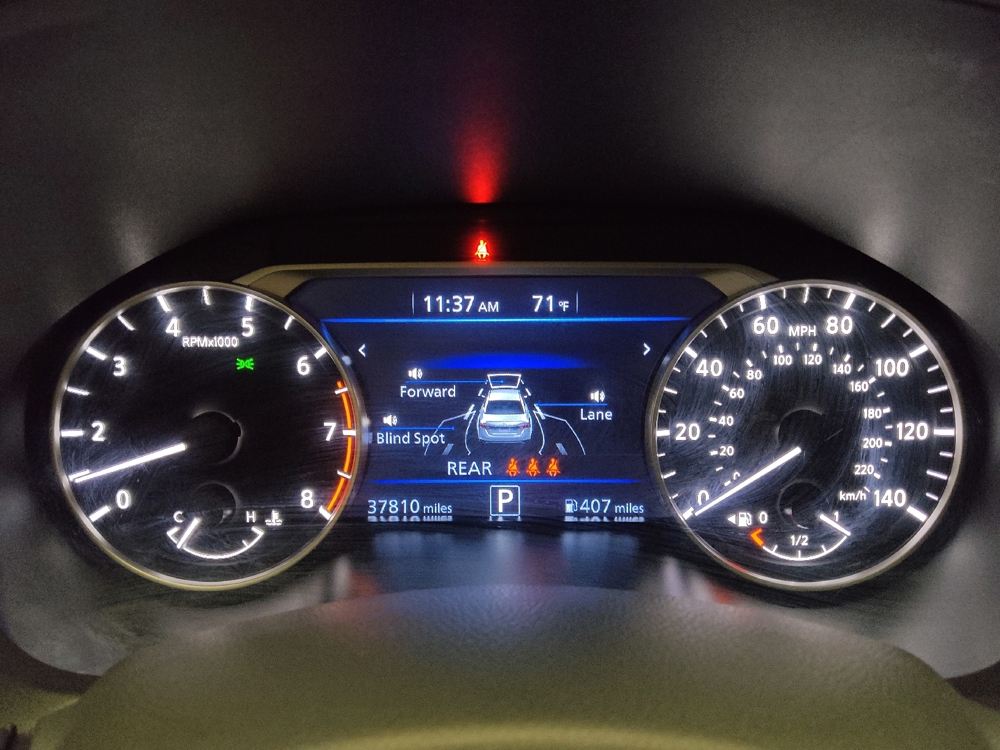 2025 Nissan Altima SV - Photo 18