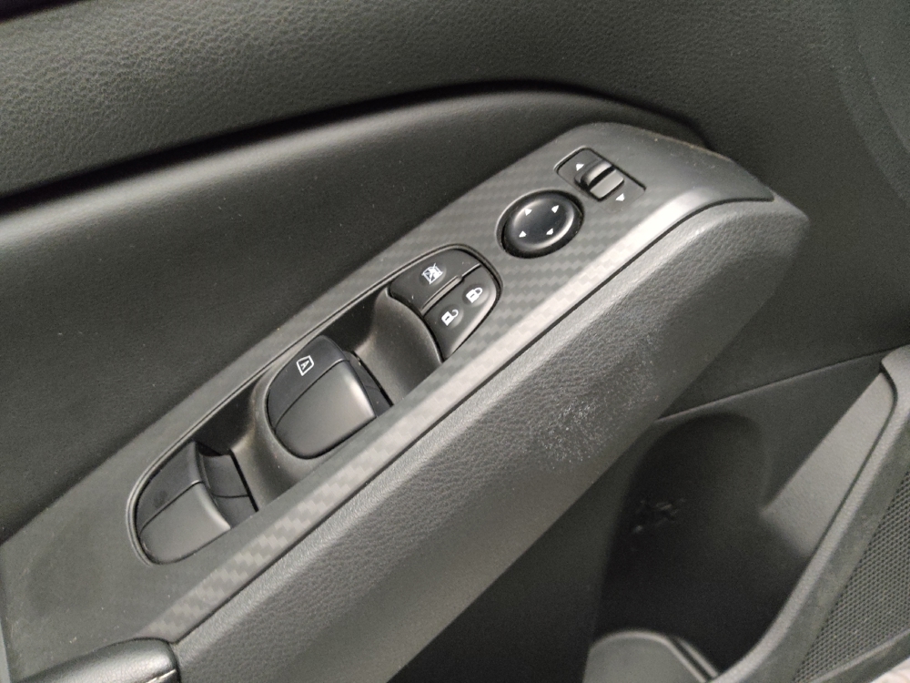 2025 Nissan Altima SV - Photo 21