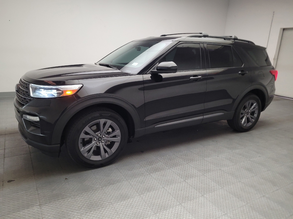 2022 Ford Explorer XLT - Photo 2
