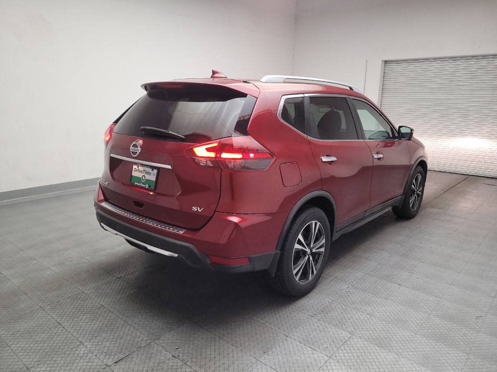 2019 Nissan Rogue SV - Photo 7