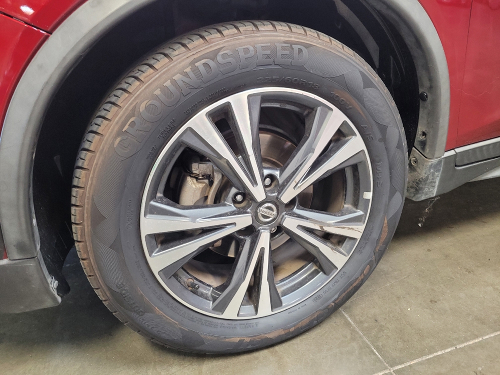 2019 Nissan Rogue SV - Photo 24